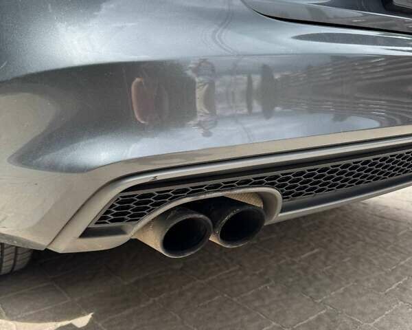 Серый Ауди А4, объемом двигателя 2 л и пробегом 209 тыс. км за 13999 $, фото 8 на Automoto.ua