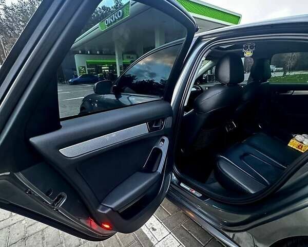 Сірий Ауді А4, об'ємом двигуна 1.98 л та пробігом 218 тис. км за 14750 $, фото 20 на Automoto.ua