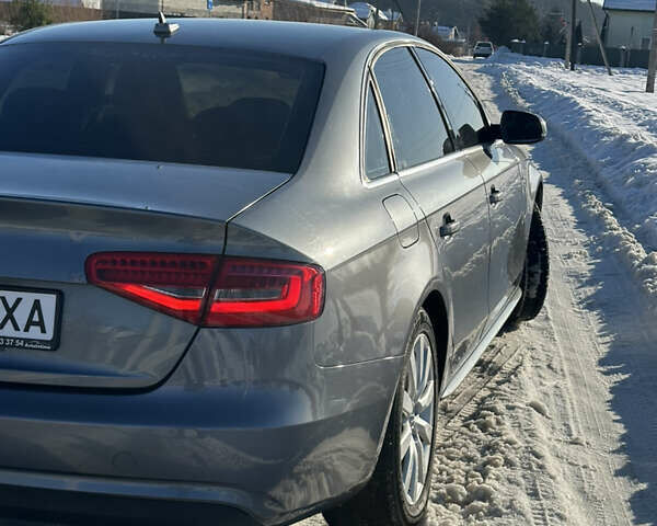 Сірий Ауді А4, об'ємом двигуна 1.98 л та пробігом 144 тис. км за 12200 $, фото 7 на Automoto.ua