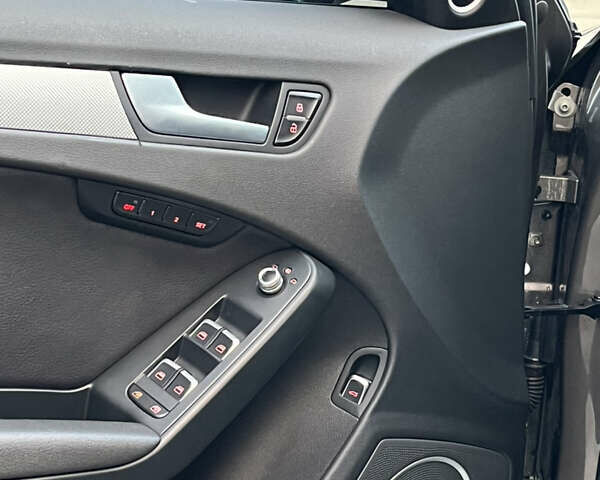 Ауді А4 2014 у Києві на Automoto.ua Сірий Ауді А4, об'ємом двигуна 1.98 л та пробігом 117 тис. км за 12999 $, фото 14 на Automoto.ua