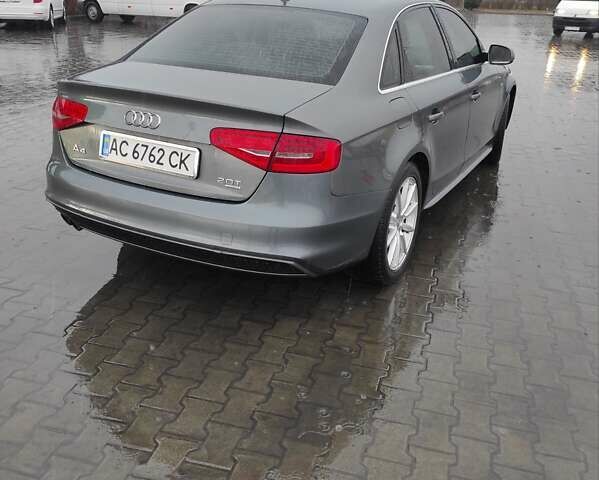 Сірий Ауді А4, об'ємом двигуна 1.97 л та пробігом 260 тис. км за 10500 $, фото 3 на Automoto.ua