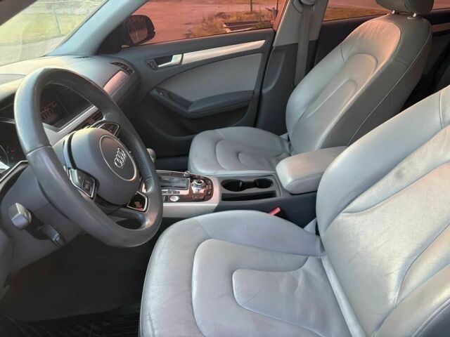 Сірий Ауді А4, об'ємом двигуна 2 л та пробігом 129 тис. км за 3498 $, фото 9 на Automoto.ua