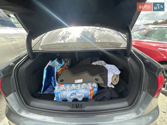 Сірий Ауді А4, об'ємом двигуна 1.98 л та пробігом 273 тис. км за 7500 $, фото 20 на Automoto.ua