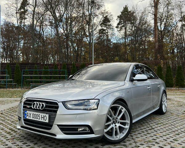 Сірий Ауді А4, об'ємом двигуна 2 л та пробігом 120 тис. км за 13300 $, фото 2 на Automoto.ua