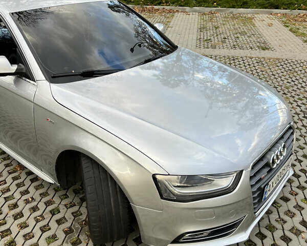 Сірий Ауді А4, об'ємом двигуна 2 л та пробігом 120 тис. км за 13300 $, фото 16 на Automoto.ua