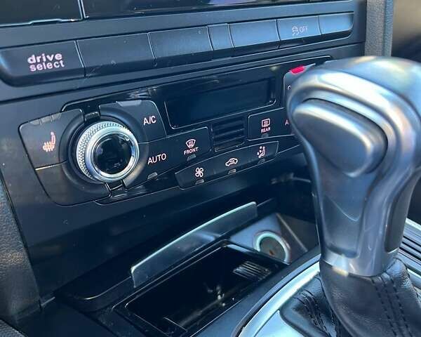 Сірий Ауді А4, об'ємом двигуна 1.98 л та пробігом 173 тис. км за 14000 $, фото 18 на Automoto.ua