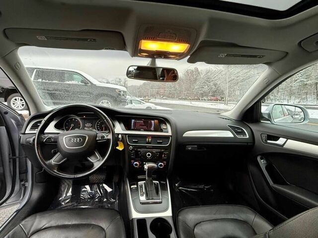 Серый Ауди А4, объемом двигателя 2 л и пробегом 80 тыс. км за 8590 $, фото 6 на Automoto.ua