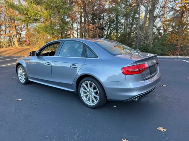 Серый Ауди А4, объемом двигателя 2 л и пробегом 79 тыс. км за 8690 $, фото 6 на Automoto.ua