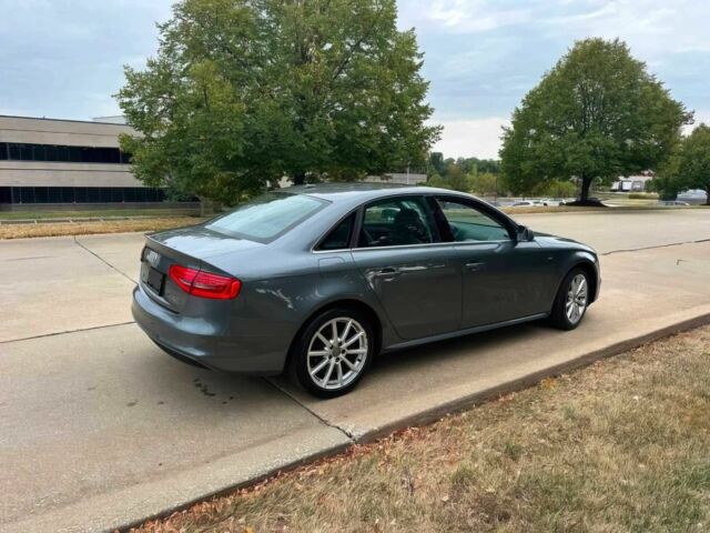 Серый Ауди А4, объемом двигателя 2 л и пробегом 70 тыс. км за 6500 $, фото 4 на Automoto.ua