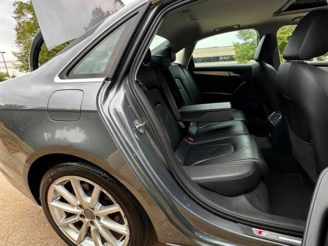 Серый Ауди А4, объемом двигателя 2 л и пробегом 70 тыс. км за 6500 $, фото 8 на Automoto.ua