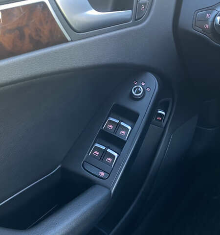 Серый Ауди А4, объемом двигателя 1.98 л и пробегом 128 тыс. км за 15500 $, фото 25 на Automoto.ua