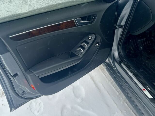 Серый Ауди А4, объемом двигателя 2 л и пробегом 127 тыс. км за 13500 $, фото 14 на Automoto.ua