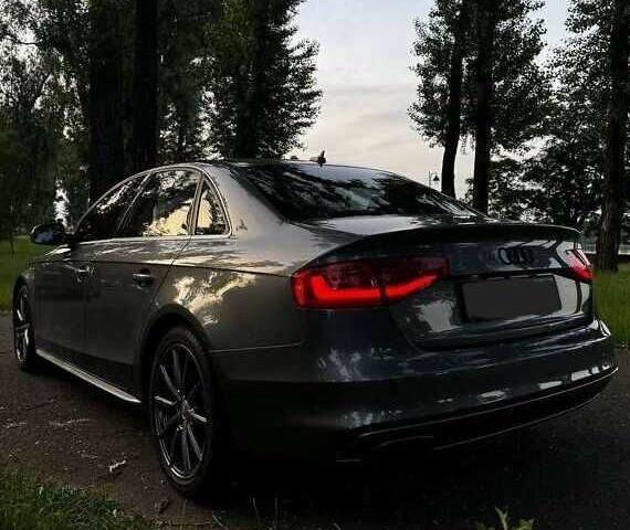 Сірий Ауді А4, об'ємом двигуна 2 л та пробігом 150 тис. км за 10500 $, фото 8 на Automoto.ua