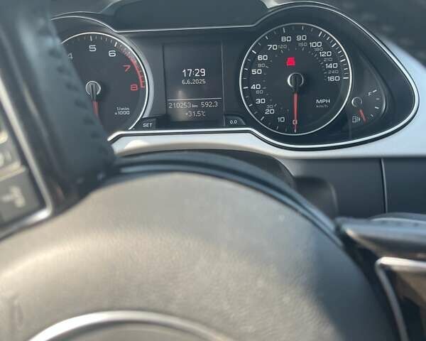 Ауді А4 2015 у Львові на Automoto.ua Сірий Ауді А4, об'ємом двигуна 1.98 л та пробігом 201 тис. км за 12000 $, фото 11 на Automoto.ua