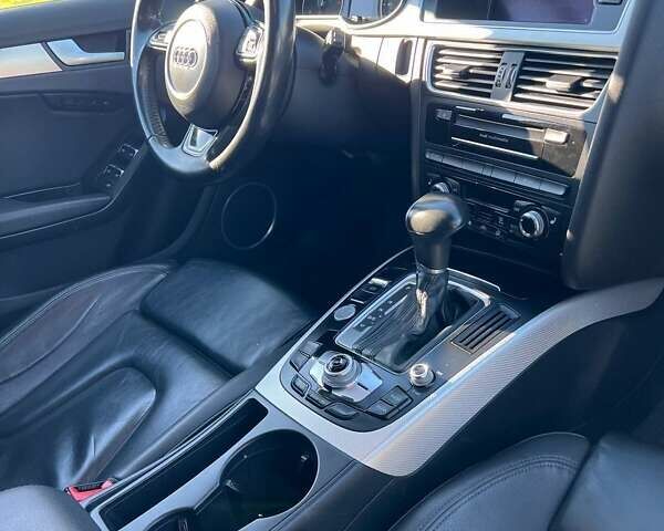 Сірий Ауді А4, об'ємом двигуна 1.98 л та пробігом 173 тис. км за 14000 $, фото 19 на Automoto.ua