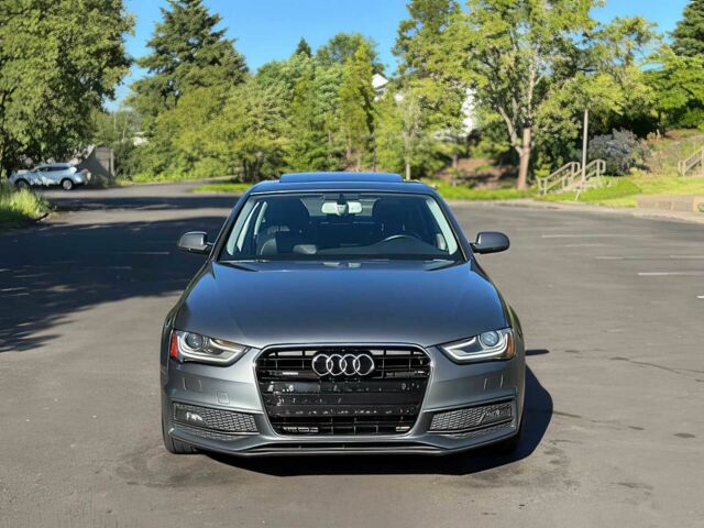 Сірий Ауді А4, об'ємом двигуна 2 л та пробігом 70 тис. км за 8000 $, фото 1 на Automoto.ua