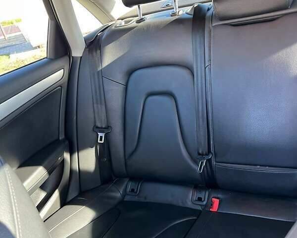 Сірий Ауді А4, об'ємом двигуна 1.98 л та пробігом 173 тис. км за 14000 $, фото 28 на Automoto.ua