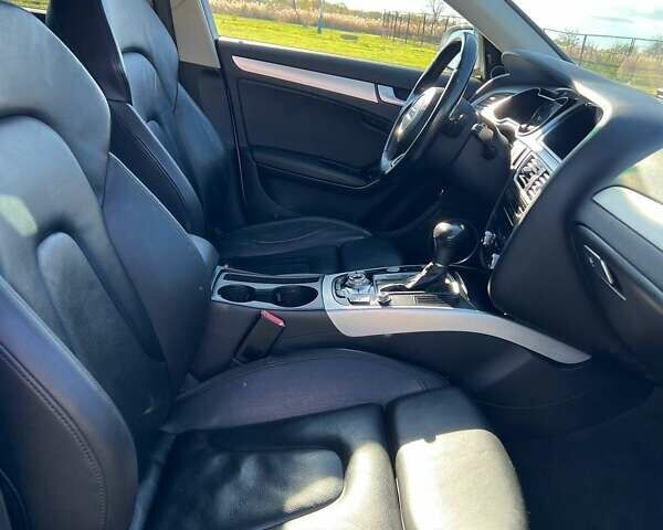 Сірий Ауді А4, об'ємом двигуна 1.98 л та пробігом 173 тис. км за 14000 $, фото 30 на Automoto.ua