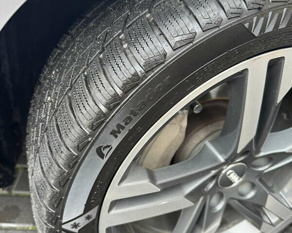 Сірий Ауді А4, об'ємом двигуна 1.98 л та пробігом 149 тис. км за 18999 $, фото 32 на Automoto.ua