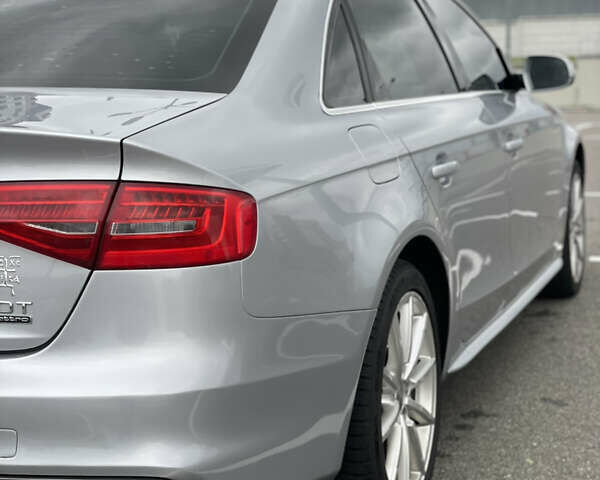 Ауді А4 2015 у Києві на Automoto.ua Сірий Ауді А4, об'ємом двигуна 1.98 л та пробігом 214 тис. км за 12500 $, фото 10 на Automoto.ua