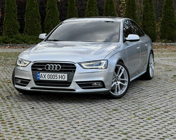 Сірий Ауді А4, об'ємом двигуна 2 л та пробігом 120 тис. км за 13300 $, фото 1 на Automoto.ua