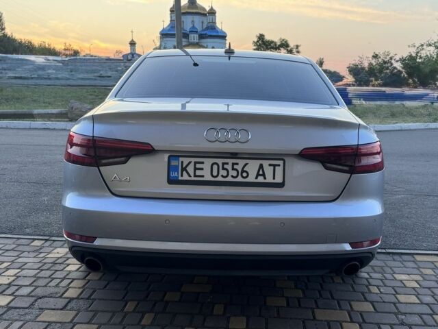 Серый Ауди А4, объемом двигателя 2 л и пробегом 230 тыс. км за 16800 $, фото 6 на Automoto.ua