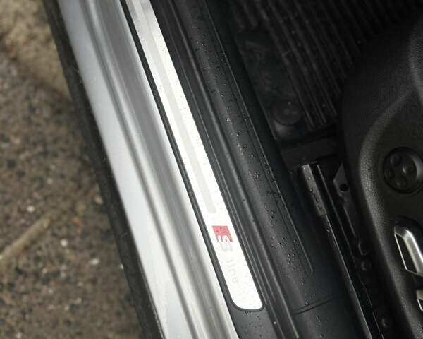 Сірий Ауді А4, об'ємом двигуна 1.98 л та пробігом 158 тис. км за 15800 $, фото 29 на Automoto.ua