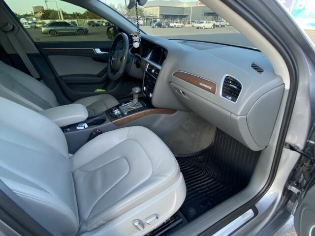 Серый Ауди А4, объемом двигателя 2 л и пробегом 98 тыс. км за 16000 $, фото 5 на Automoto.ua