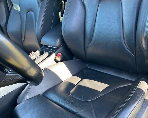 Сірий Ауді А4, об'ємом двигуна 1.98 л та пробігом 173 тис. км за 14000 $, фото 23 на Automoto.ua