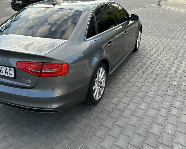 Ауди А4 2015 в Киеве на Automoto.ua Серый Ауди А4, объемом двигателя 1.98 л и пробегом 150 тыс. км за 14900 $, фото 3 на Automoto.ua