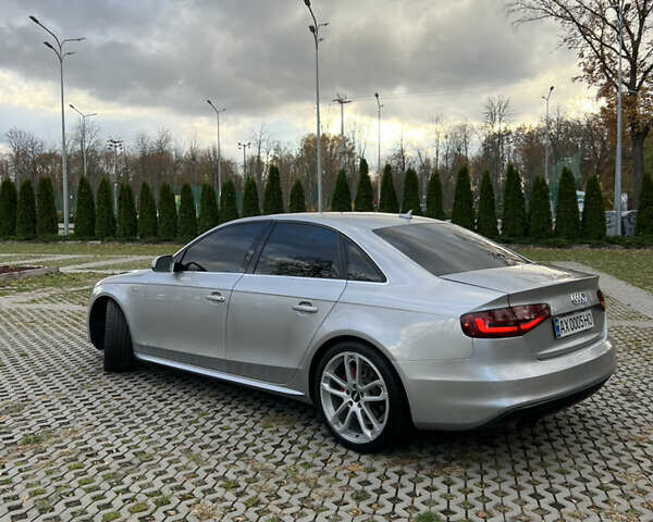 Сірий Ауді А4, об'ємом двигуна 2 л та пробігом 120 тис. км за 13300 $, фото 5 на Automoto.ua