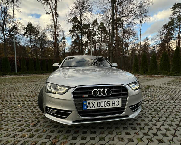 Сірий Ауді А4, об'ємом двигуна 2 л та пробігом 120 тис. км за 13300 $, фото 17 на Automoto.ua