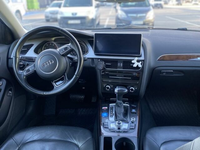 Сірий Ауді А4, об'ємом двигуна 2 л та пробігом 128 тис. км за 14999 $, фото 12 на Automoto.ua