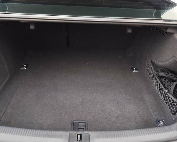 Серый Ауди А4, объемом двигателя 1.98 л и пробегом 242 тыс. км за 13300 $, фото 43 на Automoto.ua