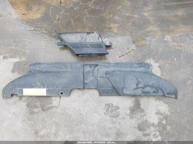 Сірий Ауді А4, об'ємом двигуна 2 л та пробігом 87 тис. км за 1350 $, фото 11 на Automoto.ua