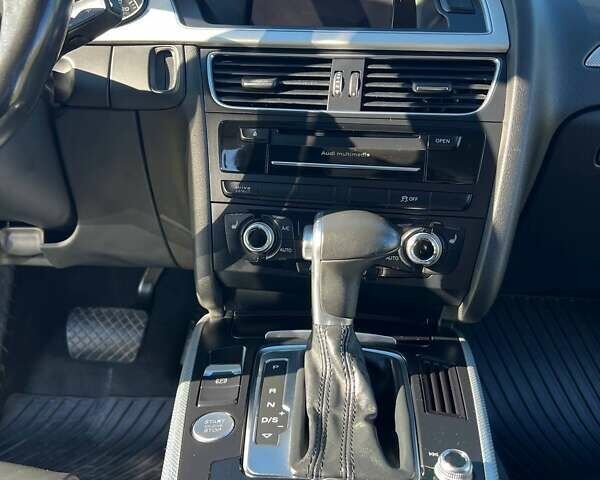 Сірий Ауді А4, об'ємом двигуна 1.98 л та пробігом 173 тис. км за 14000 $, фото 20 на Automoto.ua