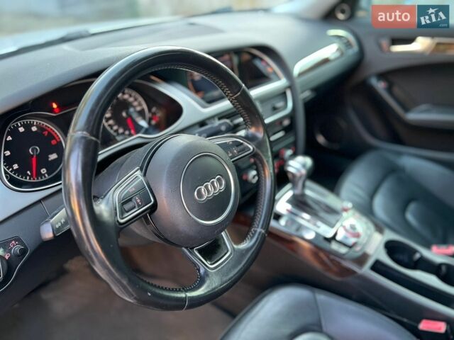 Сірий Ауді А4, об'ємом двигуна 2 л та пробігом 170 тис. км за 7999 $, фото 7 на Automoto.ua