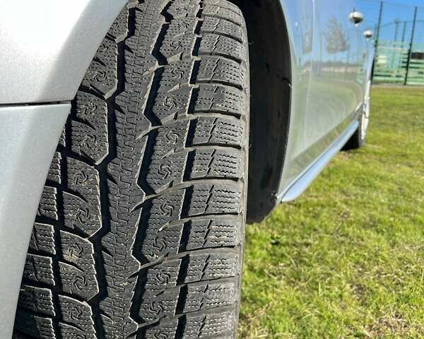 Сірий Ауді А4, об'ємом двигуна 1.98 л та пробігом 173 тис. км за 14000 $, фото 35 на Automoto.ua