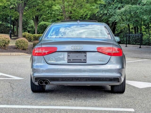 Серый Ауди А4, объемом двигателя 2 л и пробегом 77 тыс. км за 6500 $, фото 4 на Automoto.ua