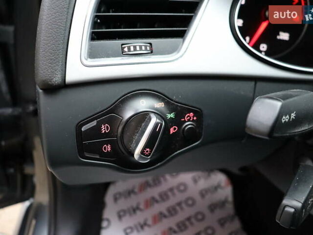 Сірий Ауді А4, об'ємом двигуна 2 л та пробігом 140 тис. км за 14900 $, фото 13 на Automoto.ua