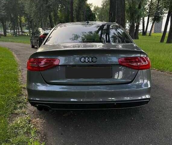 Сірий Ауді А4, об'ємом двигуна 2 л та пробігом 150 тис. км за 10500 $, фото 7 на Automoto.ua
