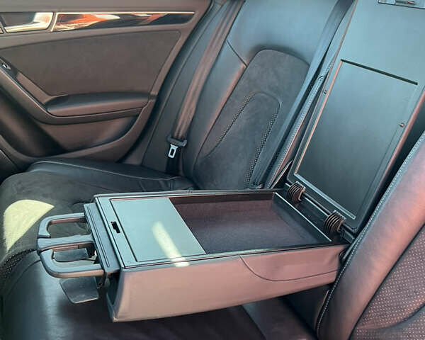 Серый Ауди А4, объемом двигателя 1.98 л и пробегом 236 тыс. км за 14200 $, фото 18 на Automoto.ua