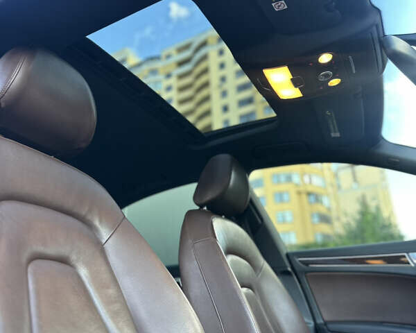 Сірий Ауді А4, об'ємом двигуна 1.98 л та пробігом 178 тис. км за 14900 $, фото 14 на Automoto.ua