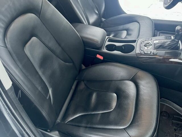 Серый Ауди А4, объемом двигателя 2 л и пробегом 127 тыс. км за 13500 $, фото 16 на Automoto.ua