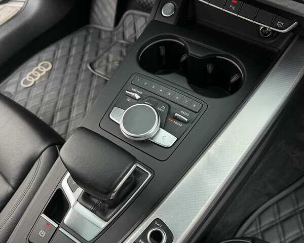 Сірий Ауді А4, об'ємом двигуна 1.98 л та пробігом 149 тис. км за 18999 $, фото 15 на Automoto.ua