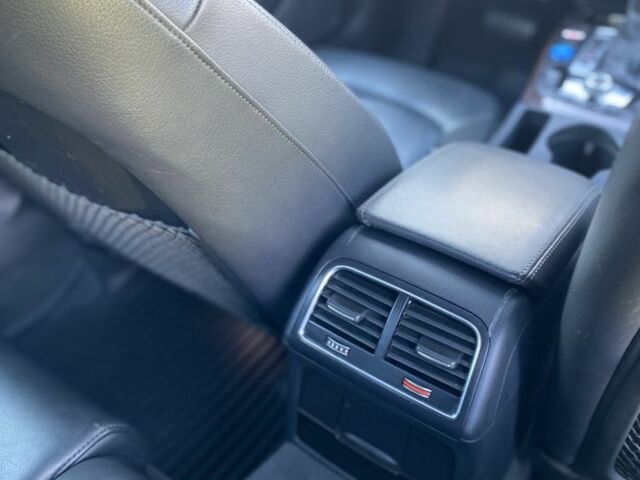 Сірий Ауді А4, об'ємом двигуна 2 л та пробігом 128 тис. км за 14999 $, фото 11 на Automoto.ua