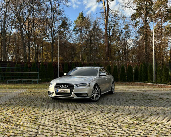 Сірий Ауді А4, об'ємом двигуна 2 л та пробігом 120 тис. км за 13300 $, фото 24 на Automoto.ua