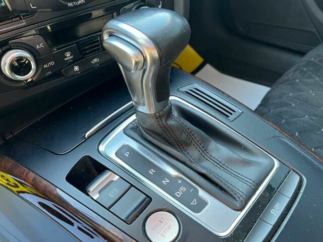 Серый Ауди А4, объемом двигателя 2 л и пробегом 164 тыс. км за 12000 $, фото 8 на Automoto.ua