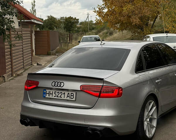 Сірий Ауді А4, об'ємом двигуна 1.98 л та пробігом 158 тис. км за 15800 $, фото 7 на Automoto.ua