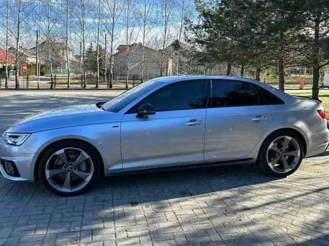 Ауди А4 2015 в Киеве на Automoto.ua Серый Ауди А4, объемом двигателя 2 л и пробегом 152 тыс. км за 14200 $, фото 7 на Automoto.ua